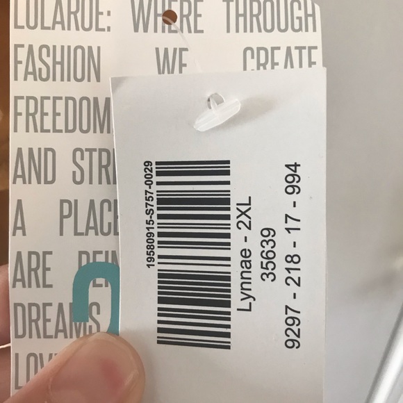 Lularoe Lynnae✅SOLD✅ - Picture 2 of 2